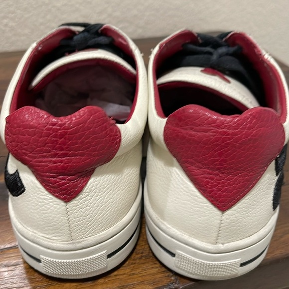 Brighton Love Me Beige Red Sneakers size 8.5 Valentines - Picture 7 of 17